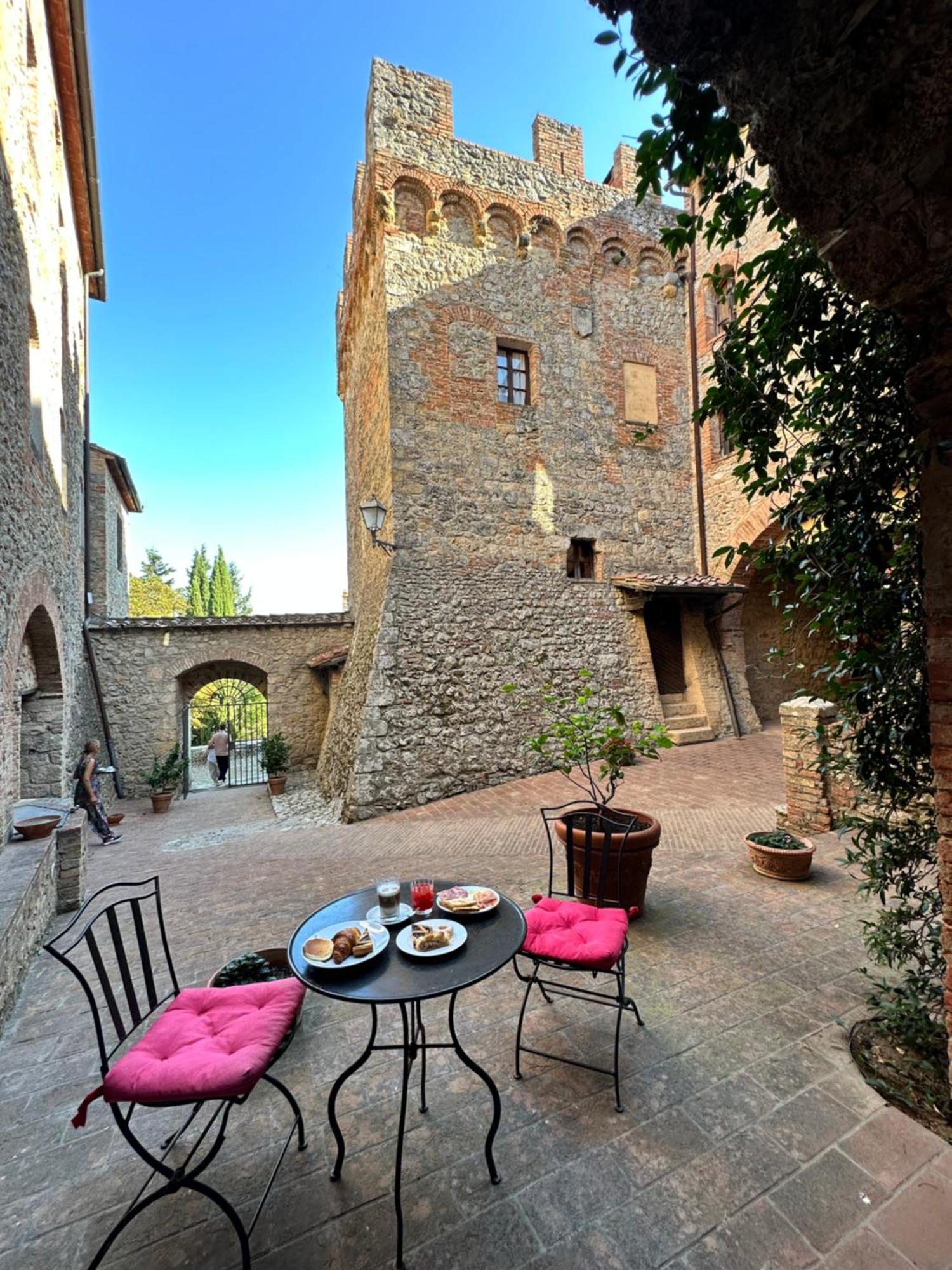 Castel Pietraio Βίλα Monteriggioni Εξωτερικό φωτογραφία
