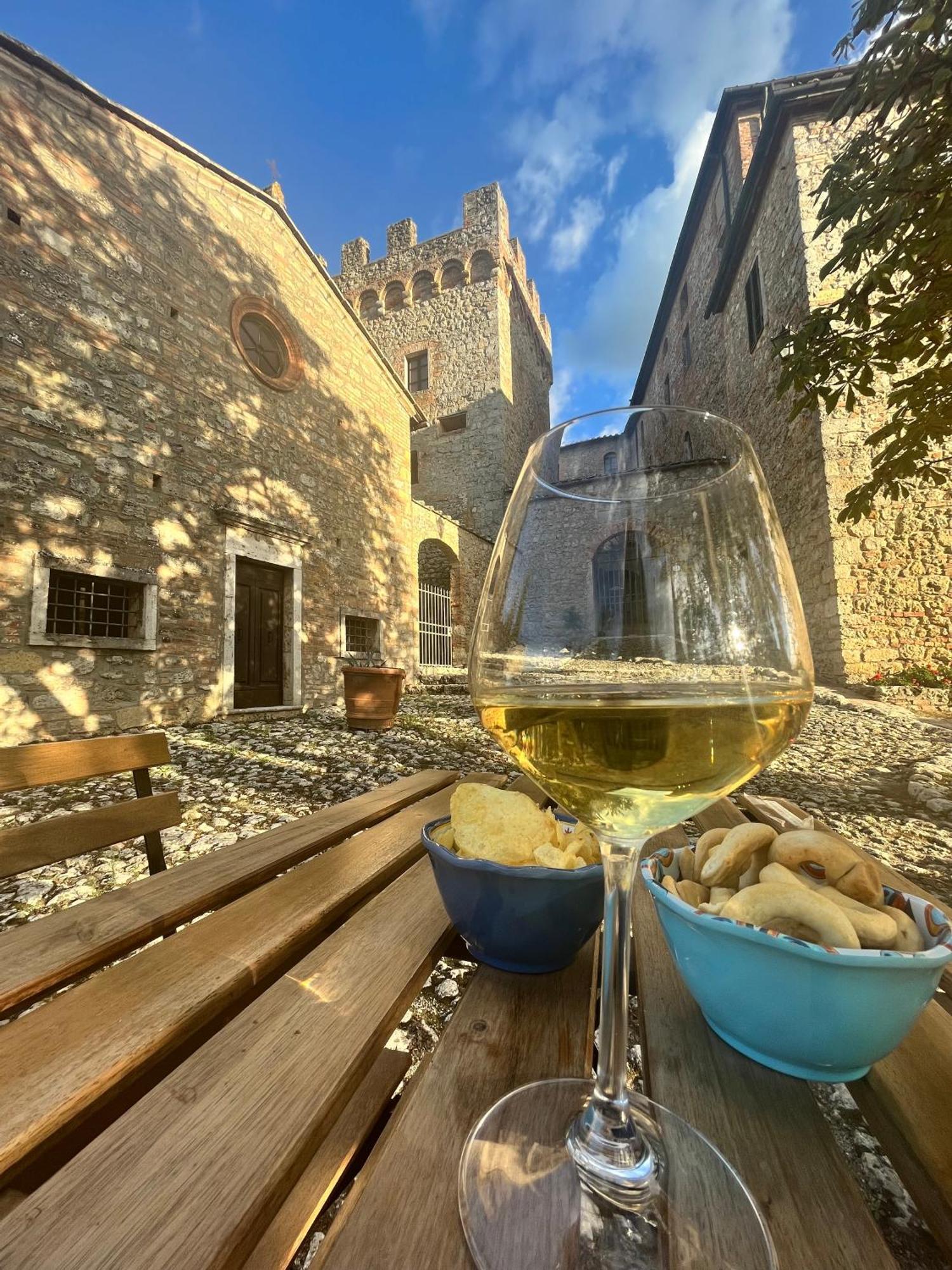 Castel Pietraio Βίλα Monteriggioni Εξωτερικό φωτογραφία
